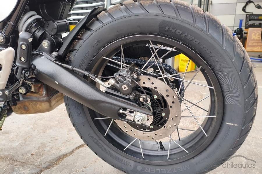 Triumph Scrambler Xc400 — foto 4 de 15