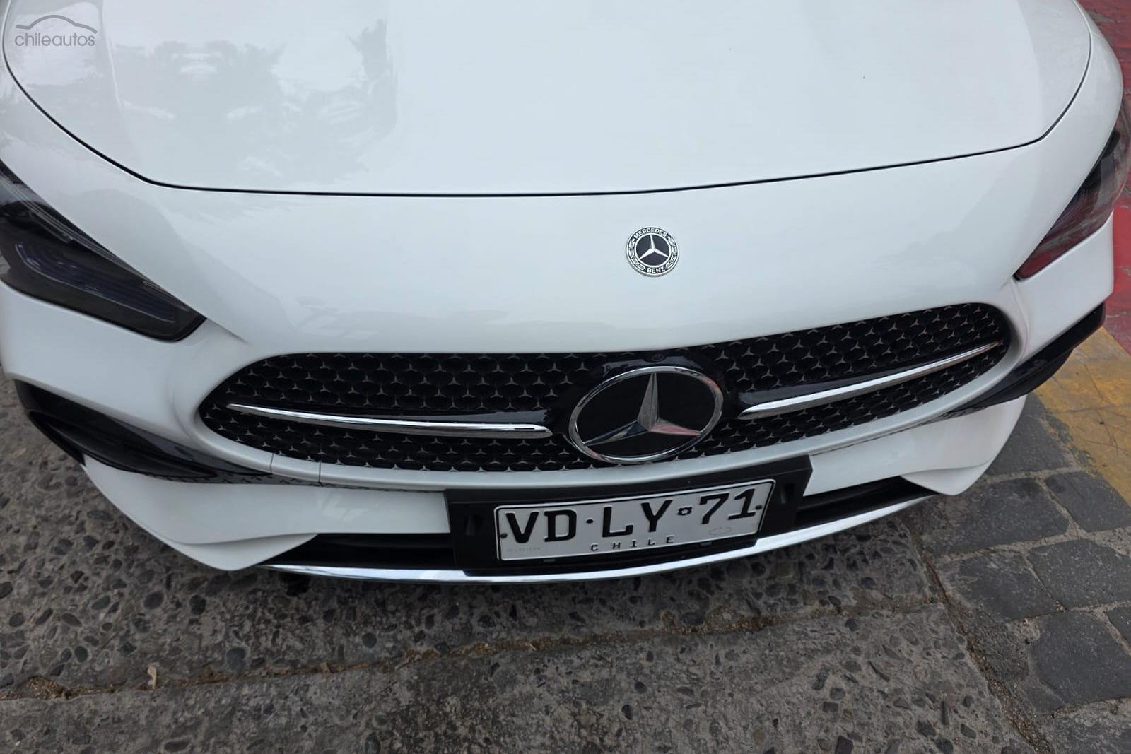 Mercedes-Benz Cle300 — foto 4 de 18