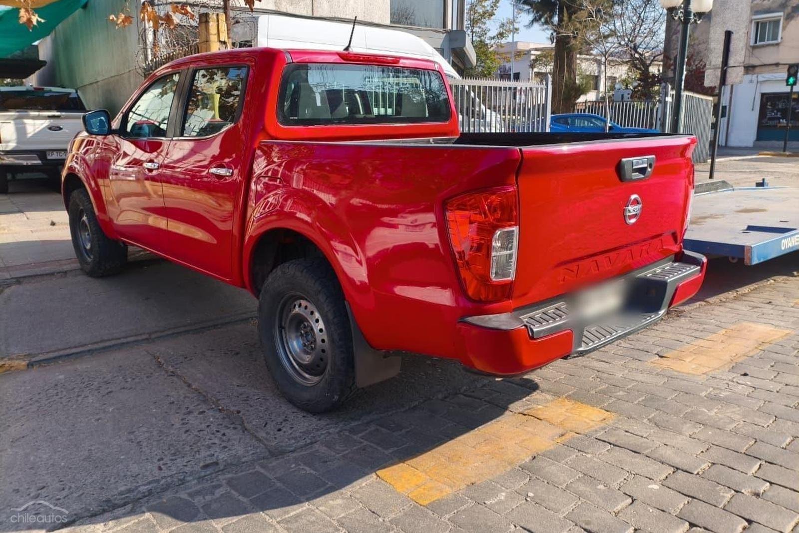 Nissan Navara — foto 10 de 10