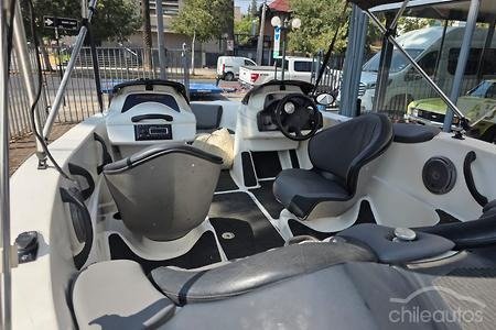 Bombardier Sea-Doo Speedster — foto 3 de 4