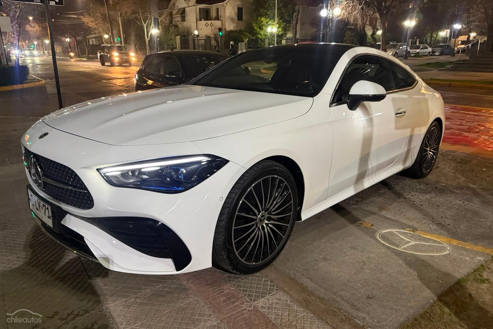 Mercedes-Benz Cle300 — foto 13 de 18