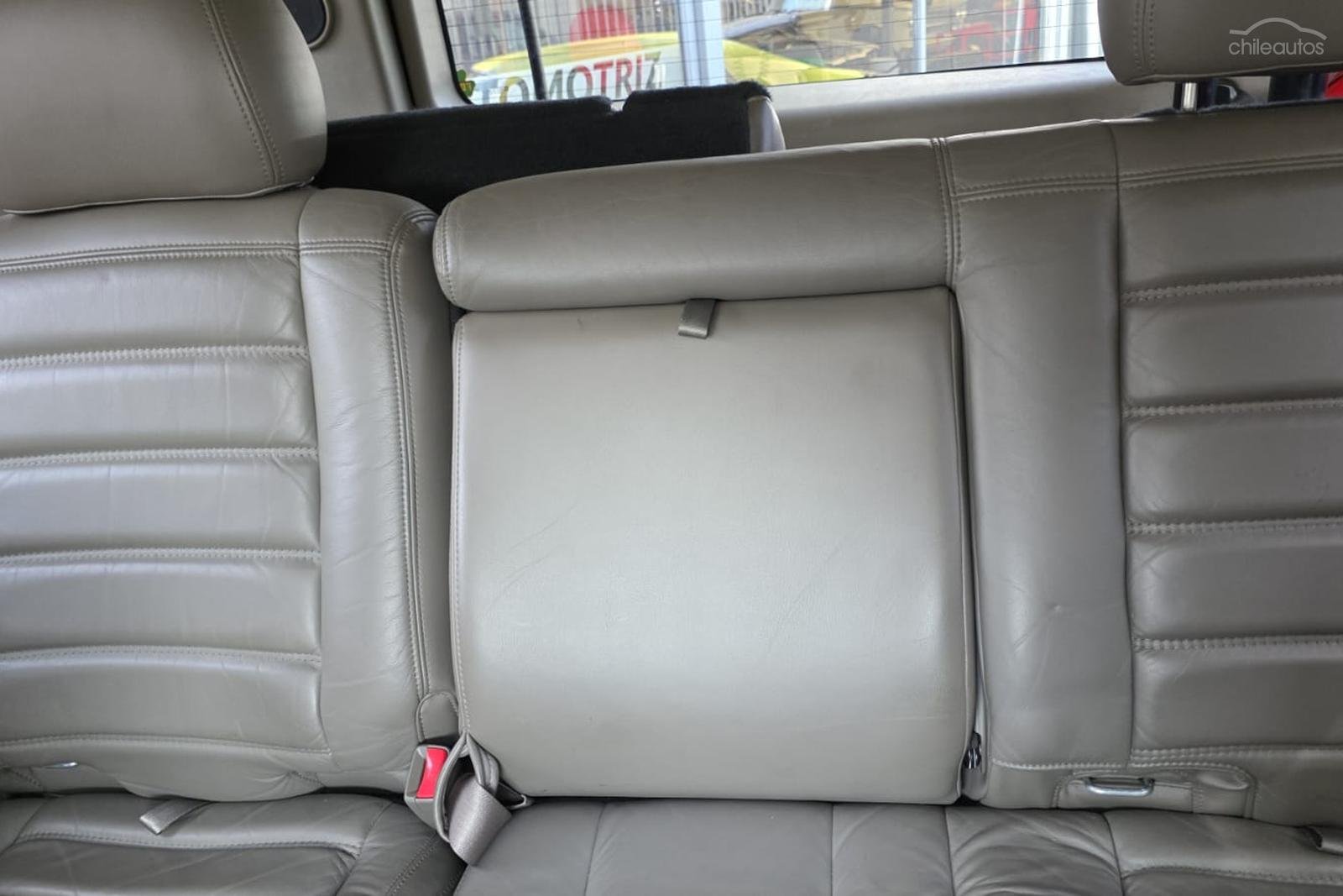Hummer H2 — foto 8 de 19
