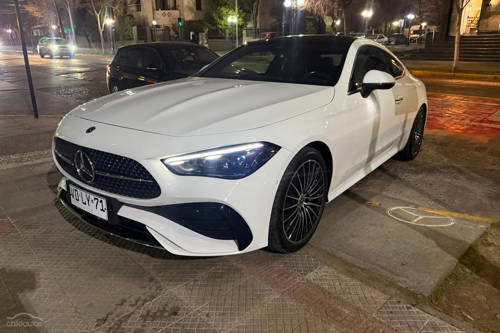 Mercedes-Benz Cle300 — foto 18 de 18