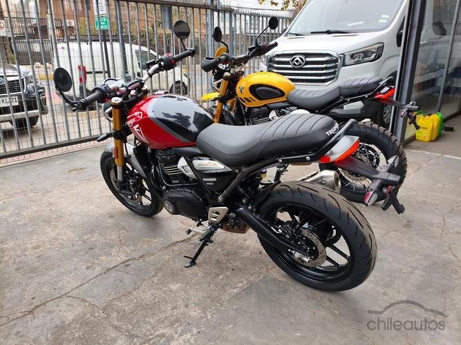 Triumph Speed 400 — foto 11 de 14