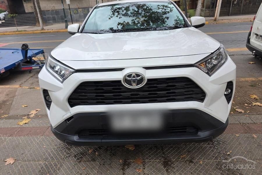 Toyota RAV4 — foto 14 de 14