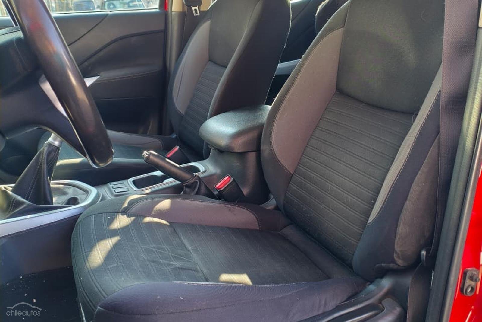 Nissan Navara — foto 5 de 10