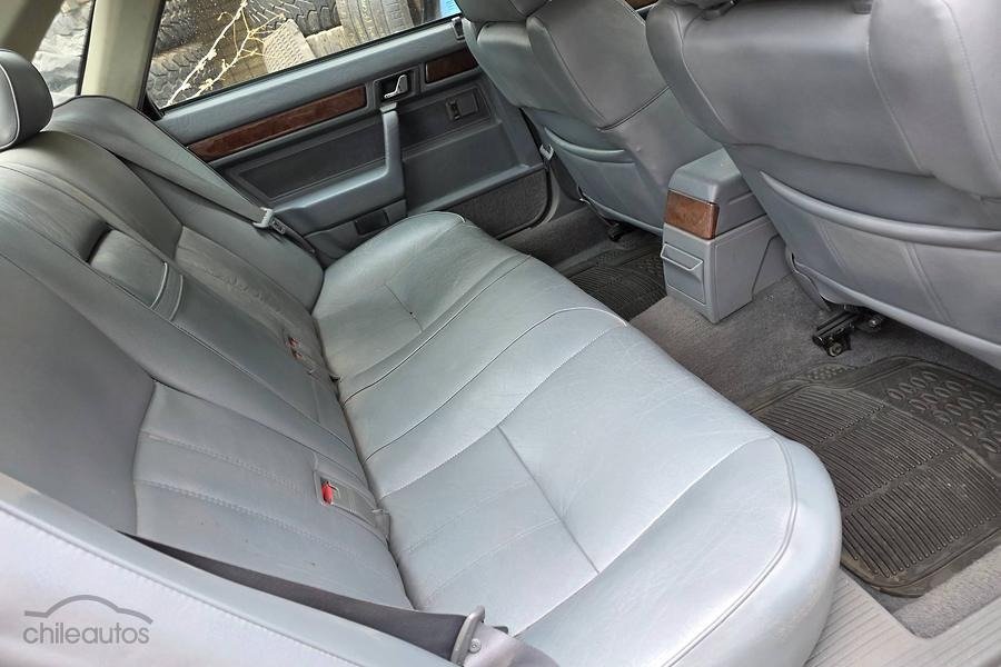 Rover 827 Sterling — foto 9 de 17