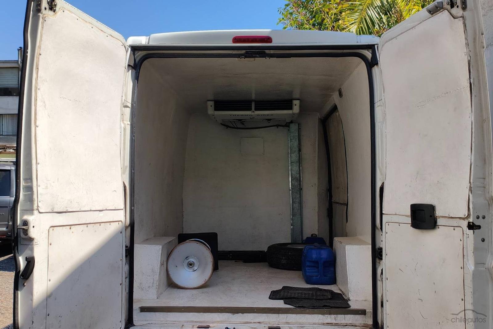 Peugeot Boxer — foto 6 de 10